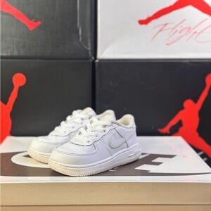 Nike Air Force 1 All White Size 8C